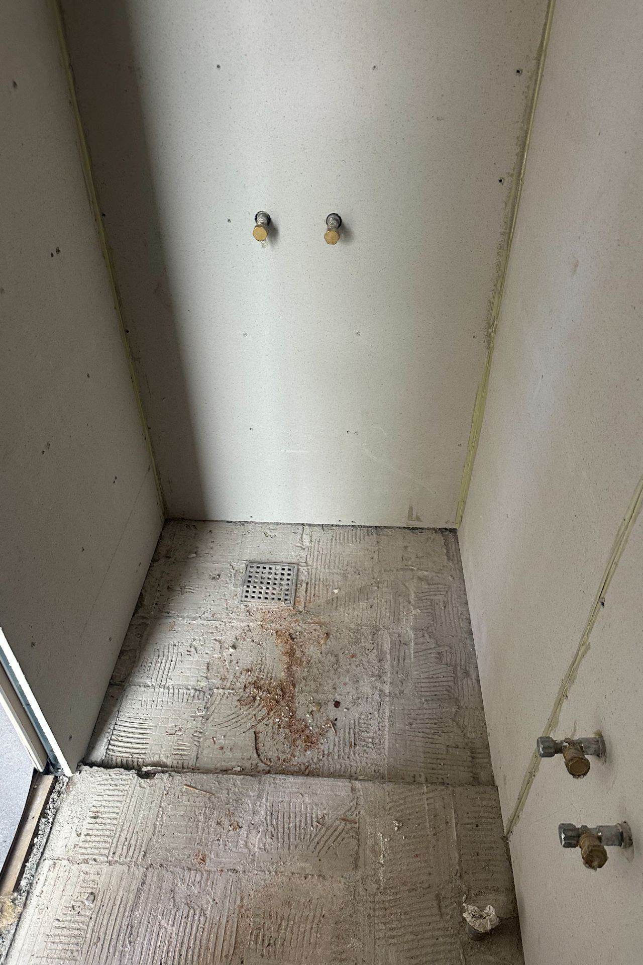 Gulv/Skab detalje